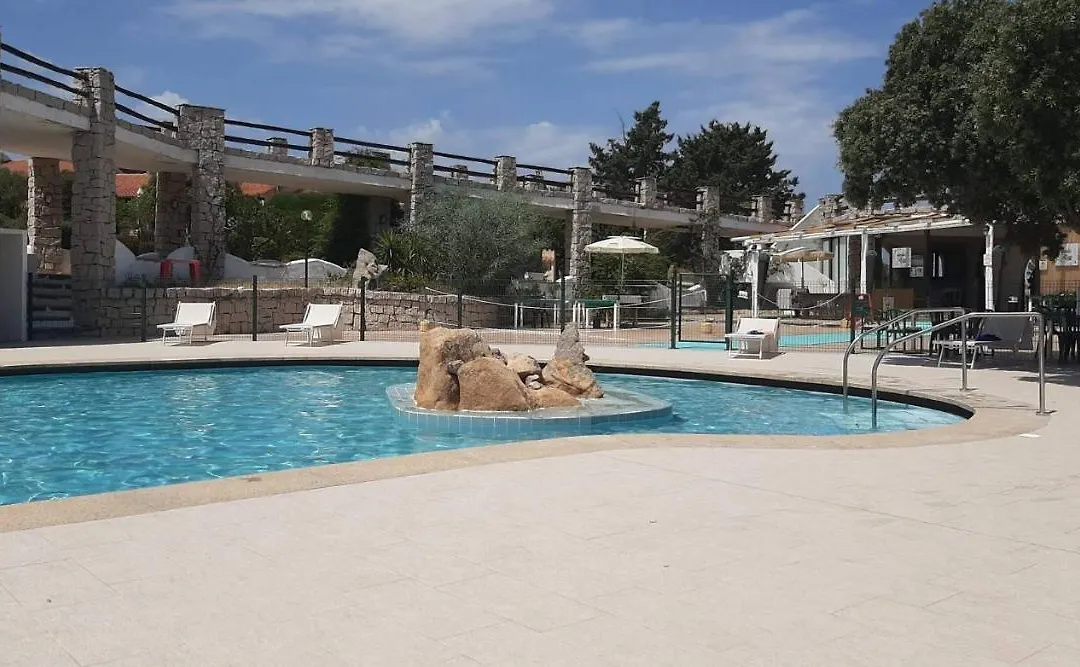 Monolocale Arianna Con Giardino Privato E Piscina-1