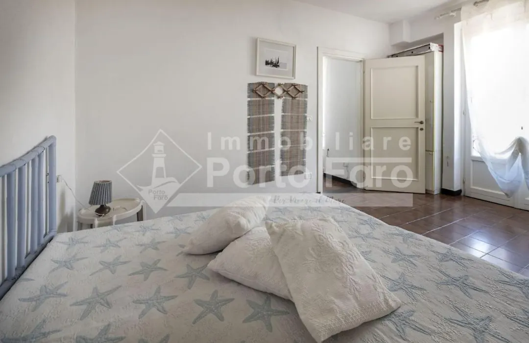 10 Centro - Appartamento Sulla Piazzetta Di Porto Faro-1