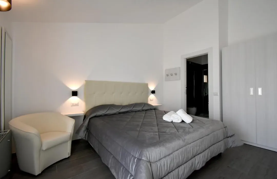 Cavour Rooms-1