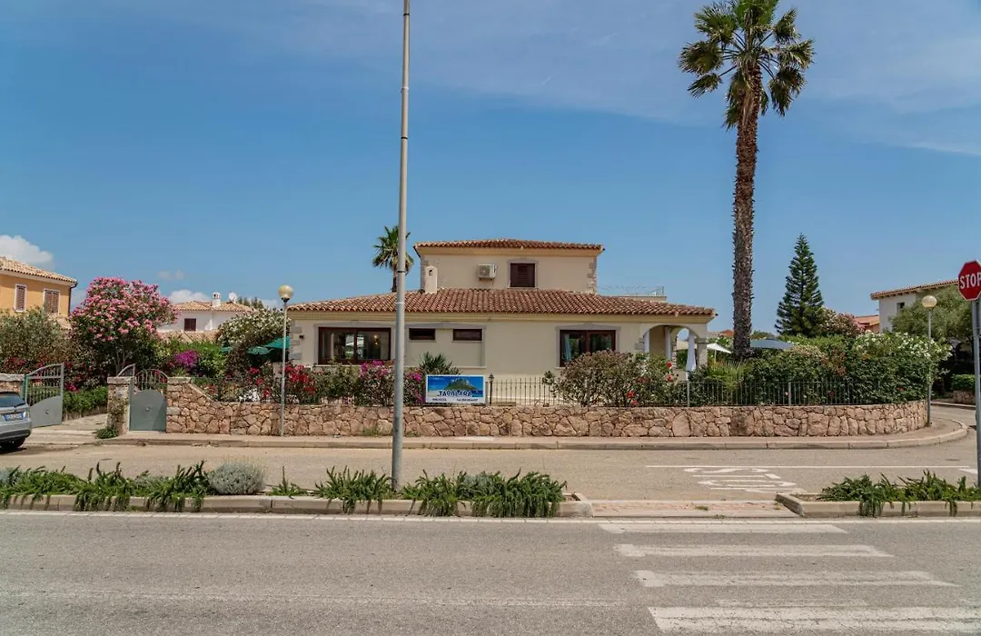 Rooms Tavolara-1