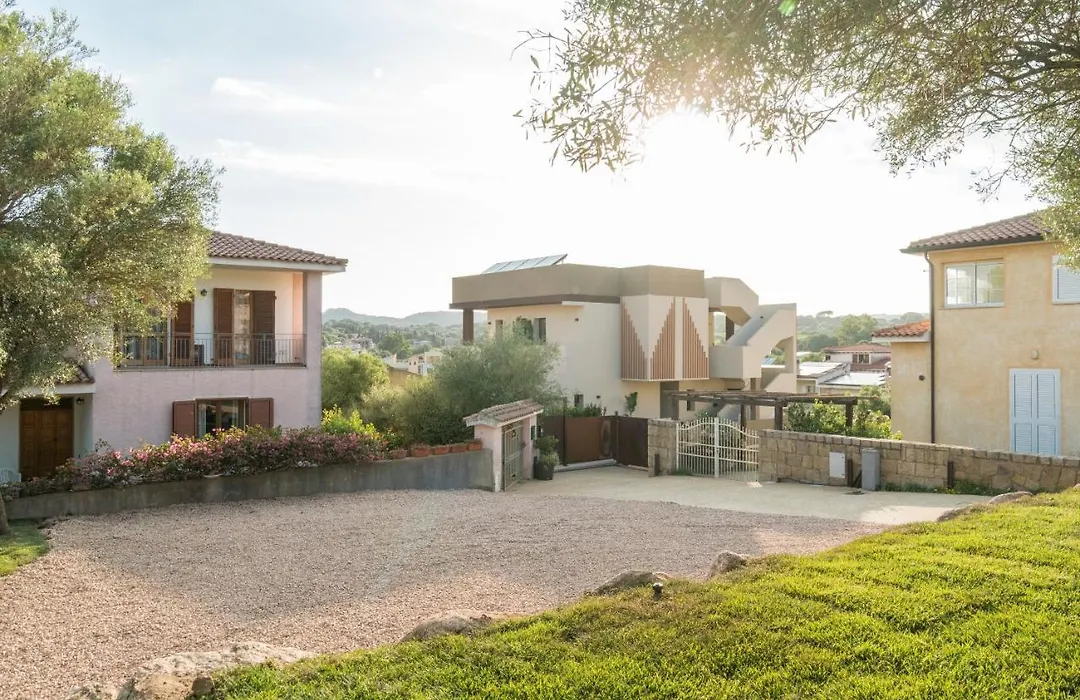 Villa Ilma Luxury Rooms-1