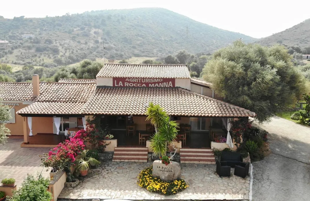 Agriturismo La Rocca Manna-1