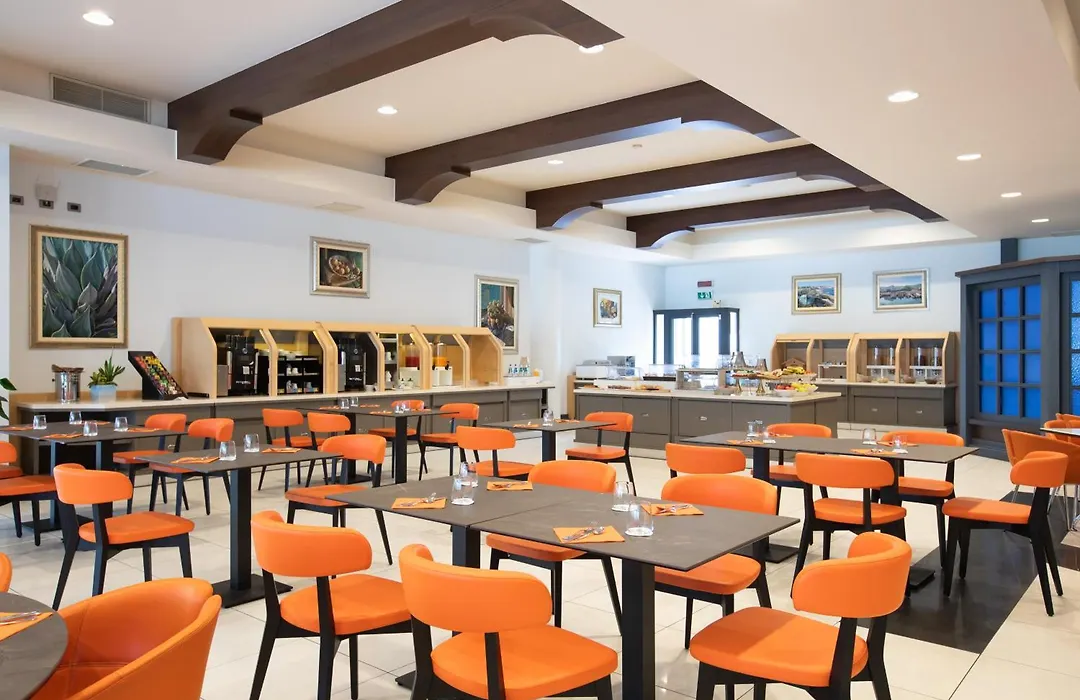 Lu' Hotel Carbonia-1
