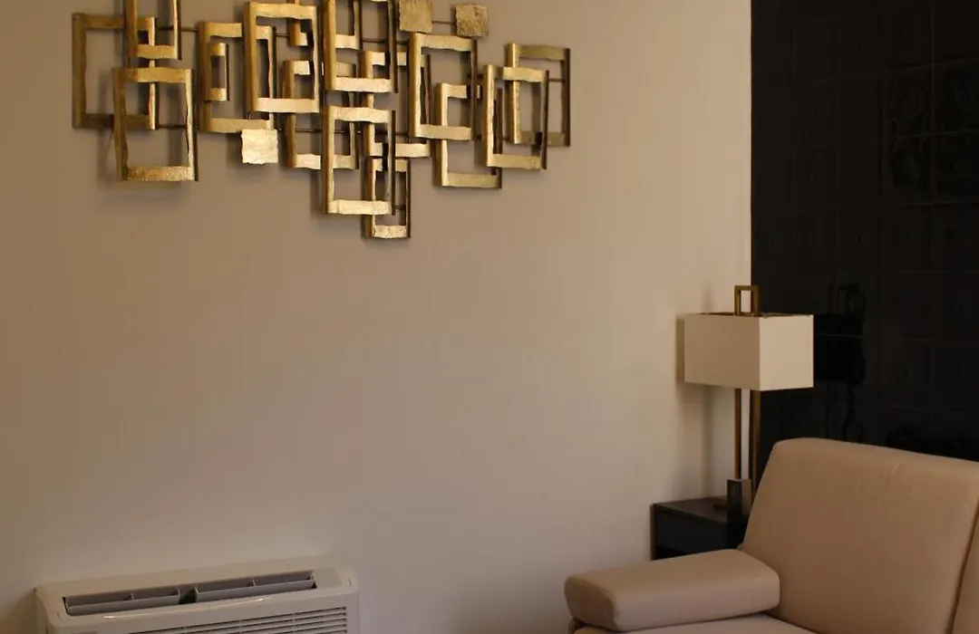 Nero Luxury Suites-1