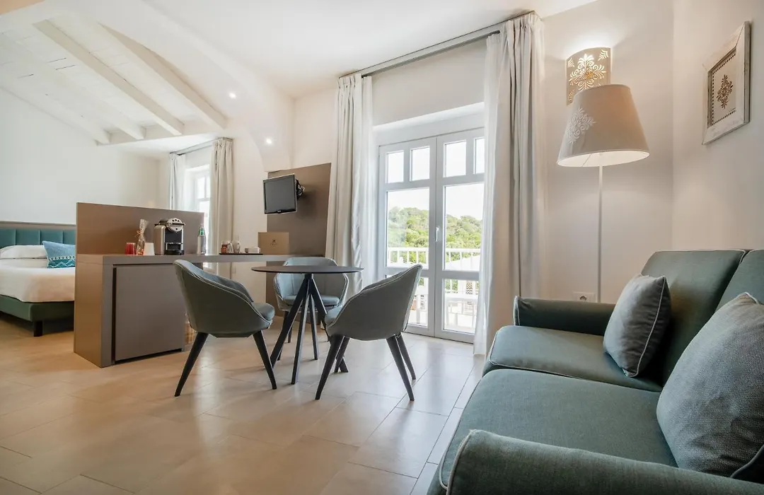 Felix Hotels - Hotel La Coluccia-1
