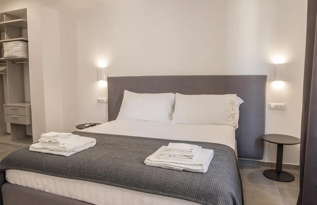 Suites Garibaldi-1