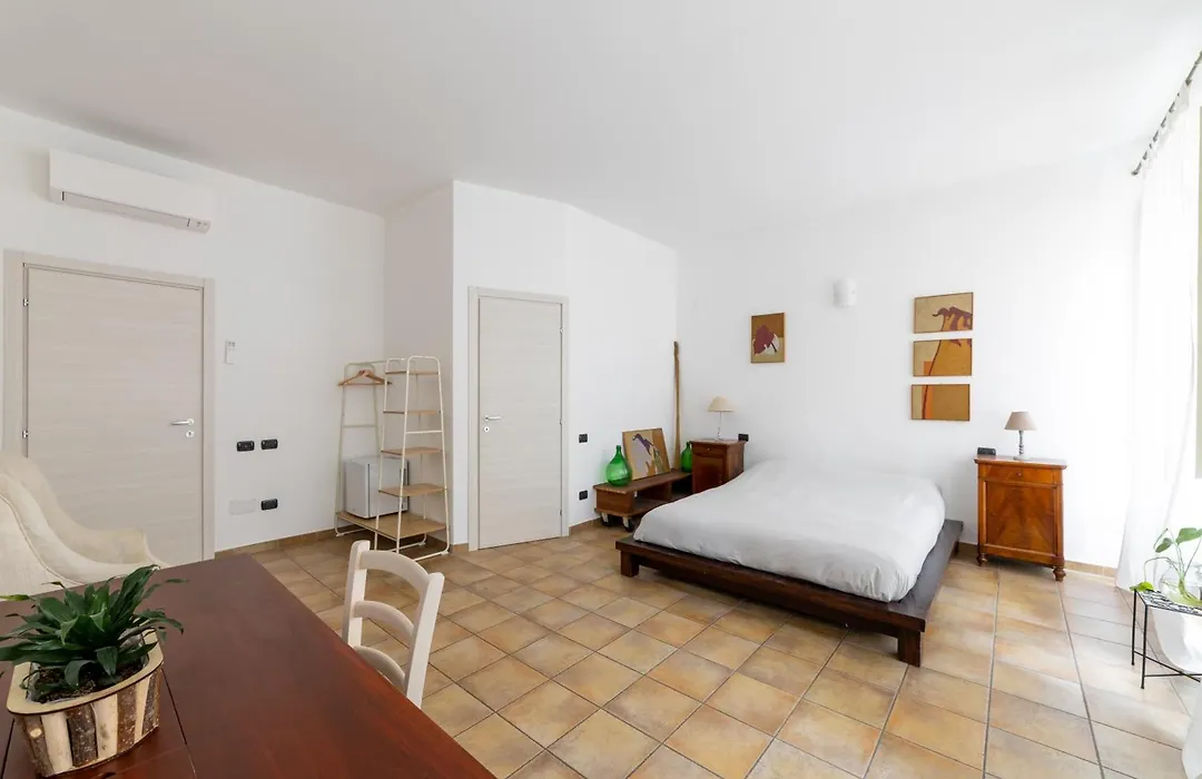Casa Marina Guesthouse Cagliari-1