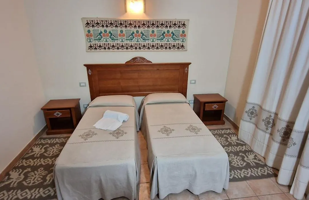 Albergo Ristorante Pizzeria Monte Arcosu-1