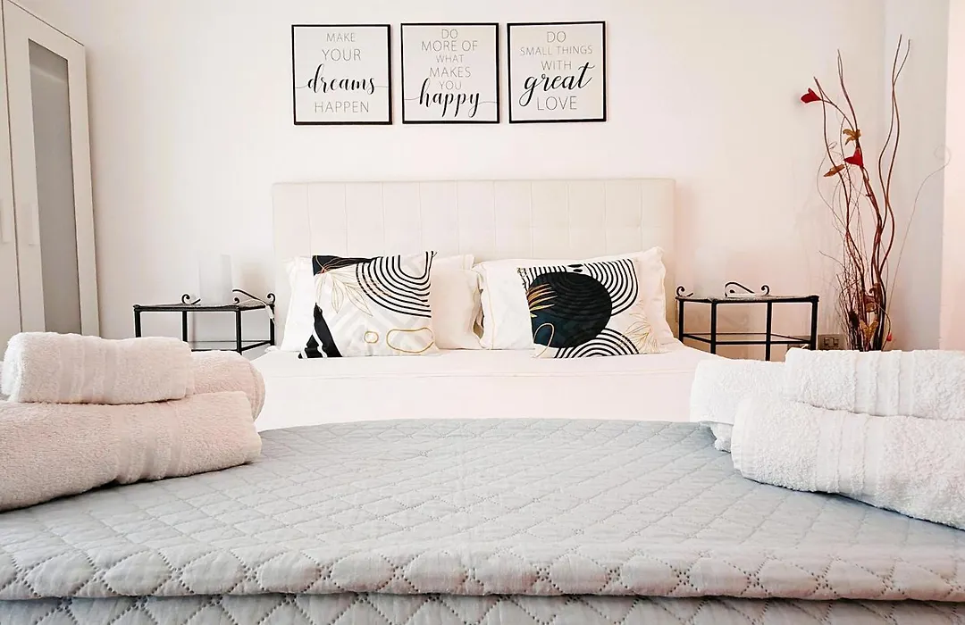Krly Exclusive Rooms (Adults Only)-1