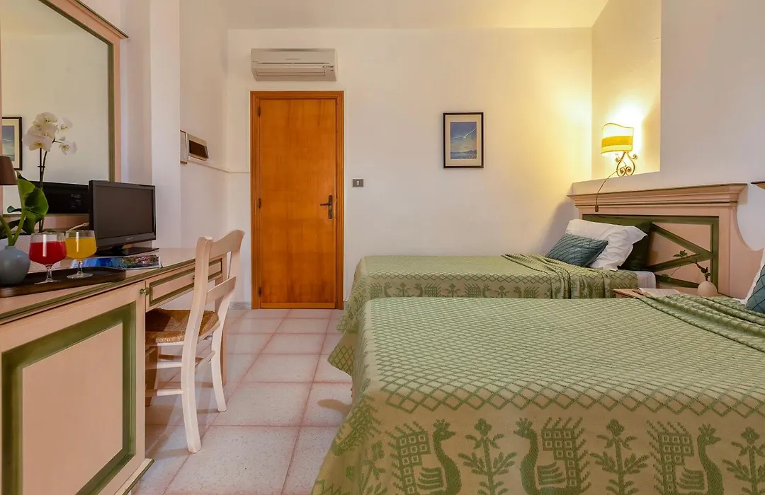 Hotel Fertilia-1