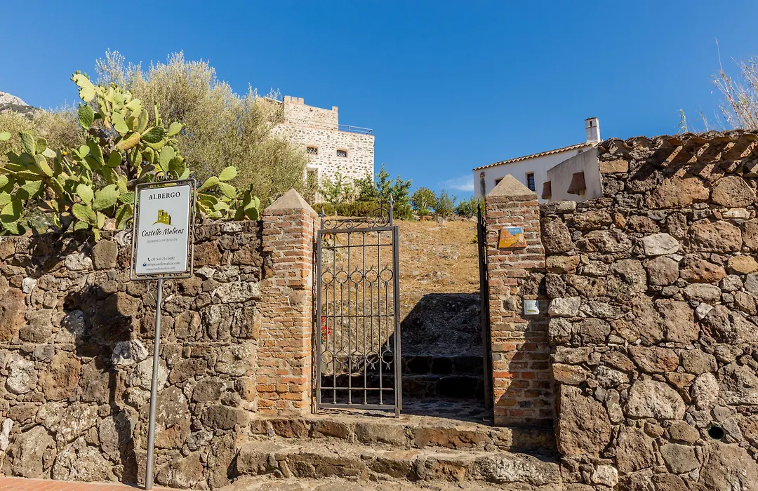 Castello Malicas-1