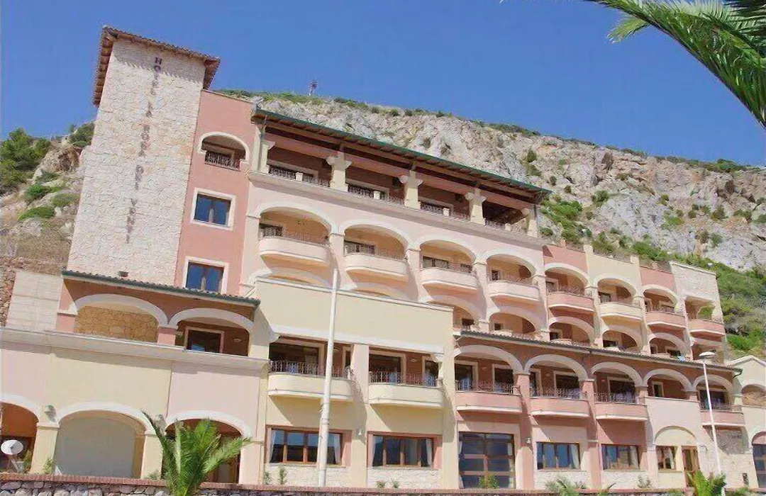 Hotel '904-1