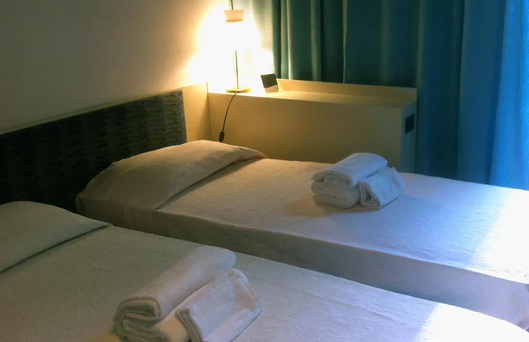 Town & Country Guest House B&B-1