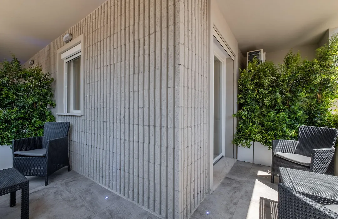 Helios Guest House-1