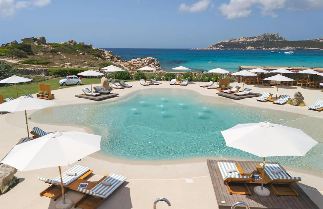 Mangia'S Santa Teresa Sardinia, Curio Collection By Hilton-1