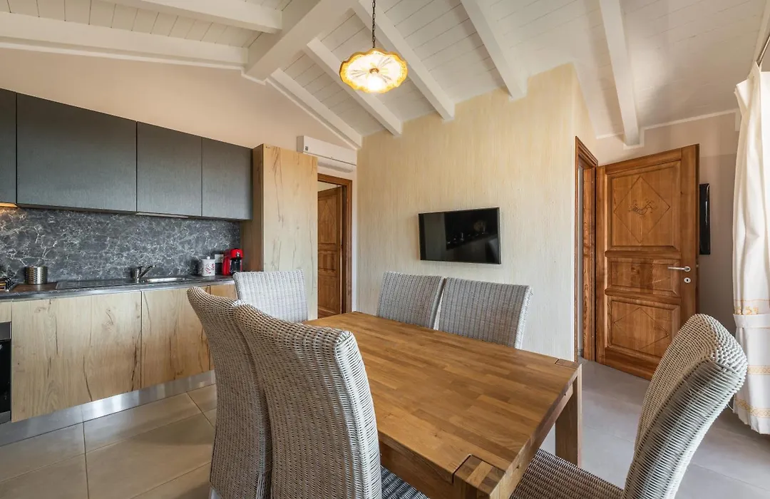 Villa Sa Rocca Junior & Suite-1