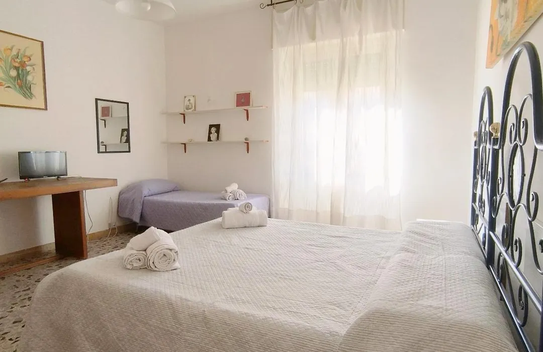 B&B Argentiera 12-1