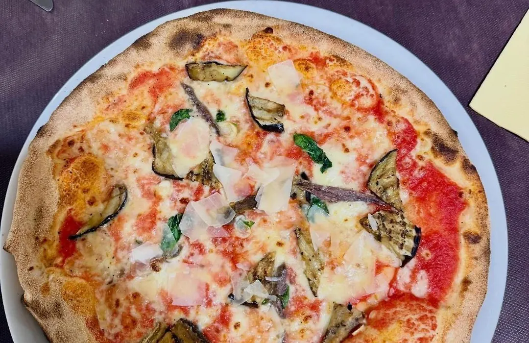 Deiana affittacamere e pizzeria-1
