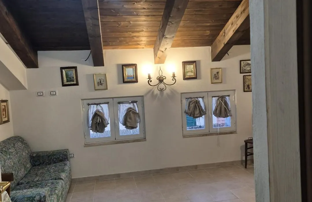 Romantic House Spettacolare Vista Mare Write Whotsapp Or Call The Number 377 5 Nove 38723-1