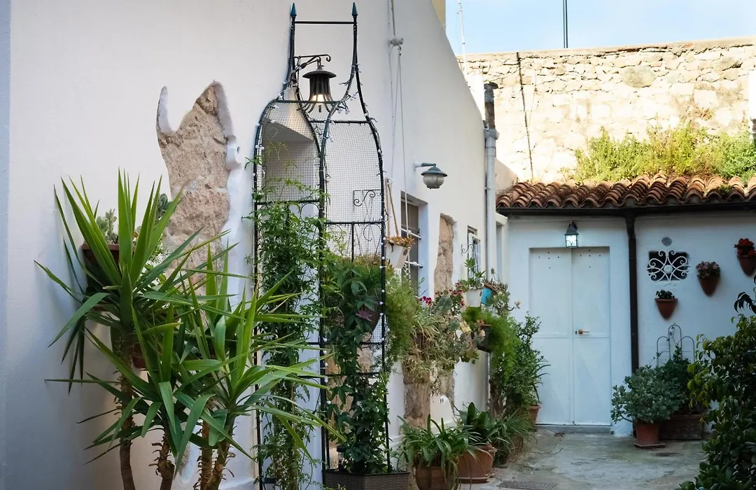La Casetta Al Centro Di Olbia-1