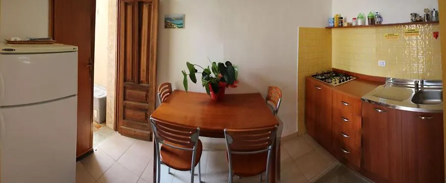 B&B Viadelmare-1