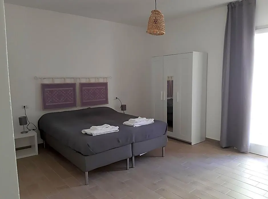 B&B Anninnia-1