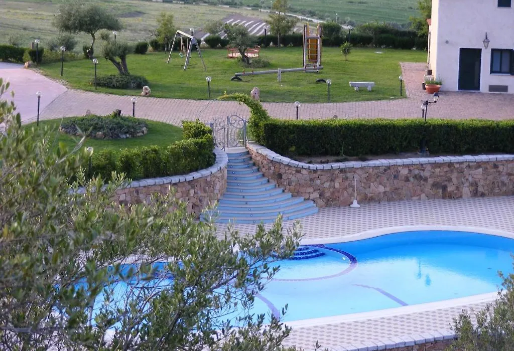 Tenuta Su Vrau-1