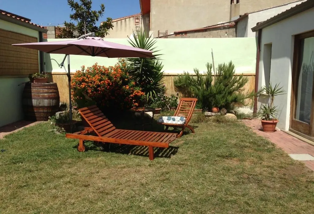 Lanita B&B-1