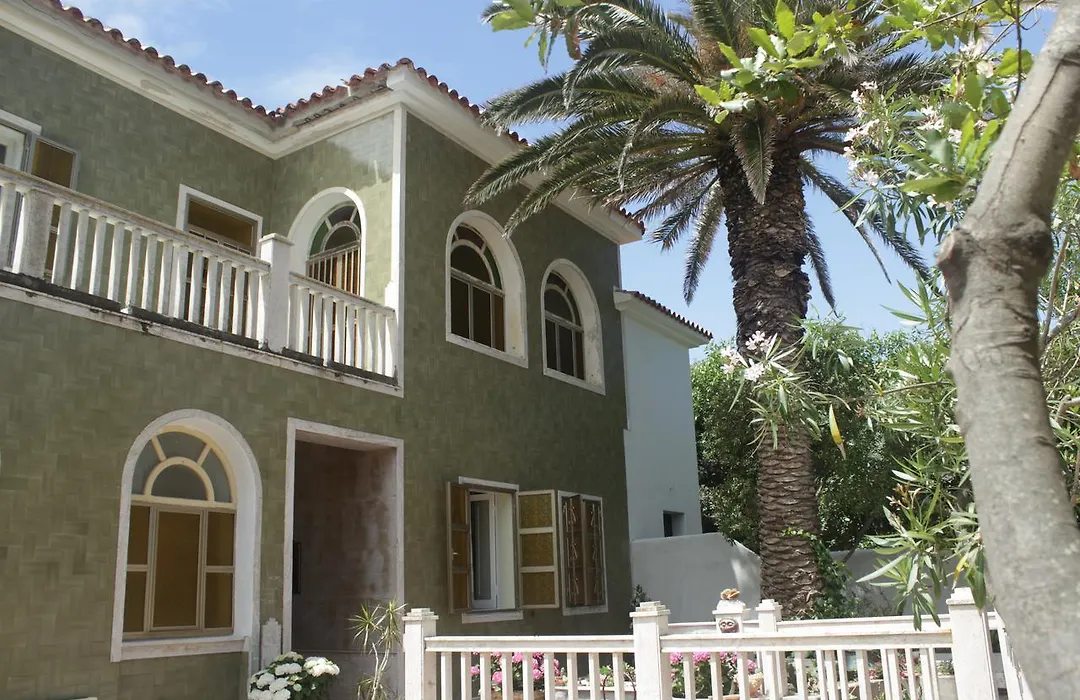 Villa Rocco Rooms-1