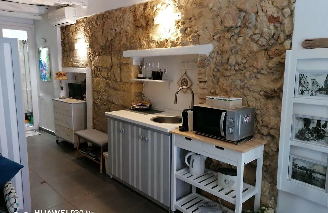 Cozy Loft In The Heart Of Cagliari-1
