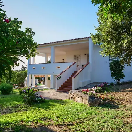 B&B La Quercia Budoni, Tanaunella-3