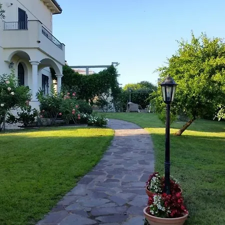 Villa Luce B&B-3