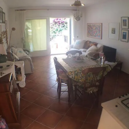 Casa Antonietta By Alessandro Delmar-3