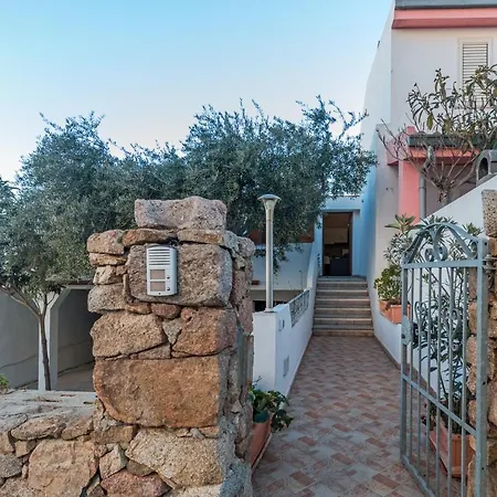 Sebastian House-2