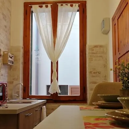 Alghero Old Town Apartment-3