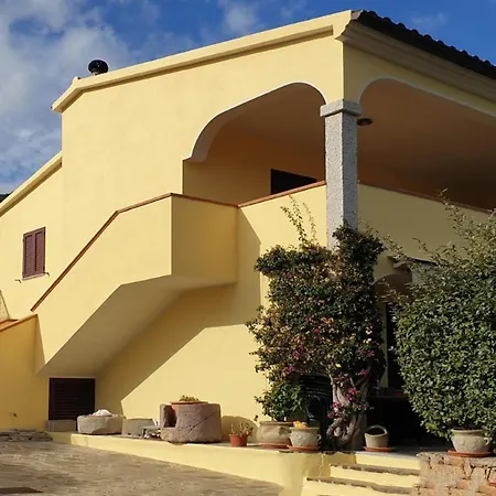 Casa Carola Quadrilocale 4 Posti Letto-2