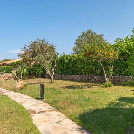 Villetta Con Giardino-3