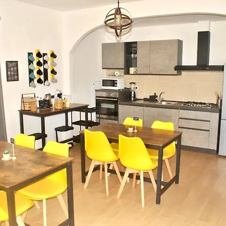 Verba Mundi Guest House-2