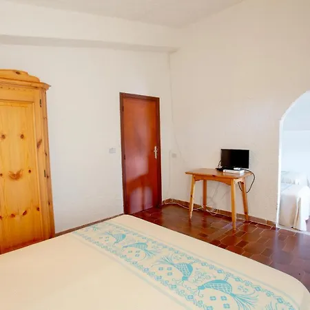 Hotel Al Faro-2