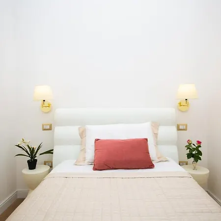 Viale Italia Boutique Rooms-3