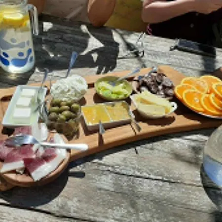 S'Imbragu Farm B&B-2