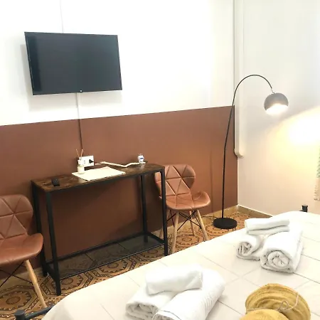 City B&B-3