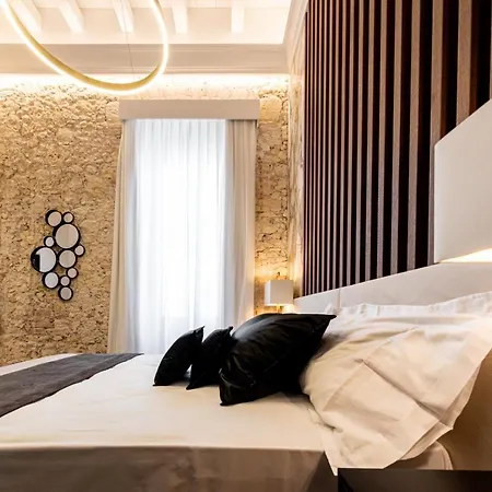 Nero Luxury Suites-3