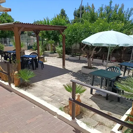 Mony'S Island B&B-3