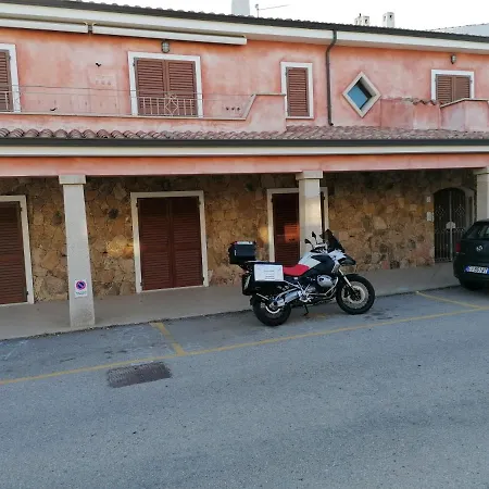 Santo Stefano 3 Monolocale Di Oltre 40 M2 A 200 Metri Dal Mare-3