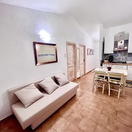 Domus Henricus -Threeroom Apartment In Porto Pollo 400 Meters From The Sea-2