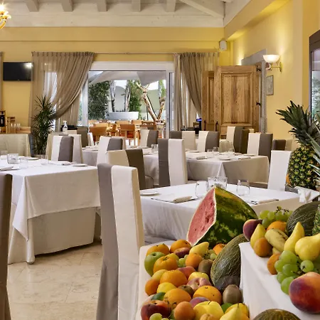 Grand Hotel Cannigione-3