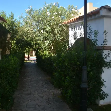 Porto Pino Club-2