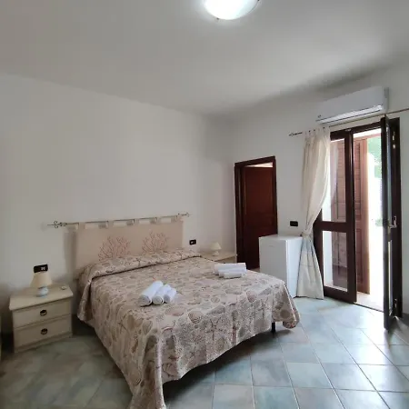 Santeodorohouse & Rooms-2