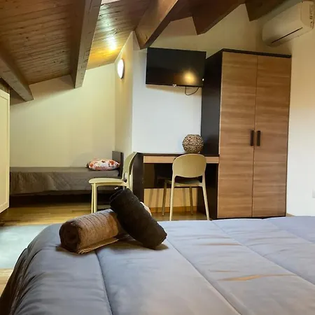 Il Vicoletto Guest House-3